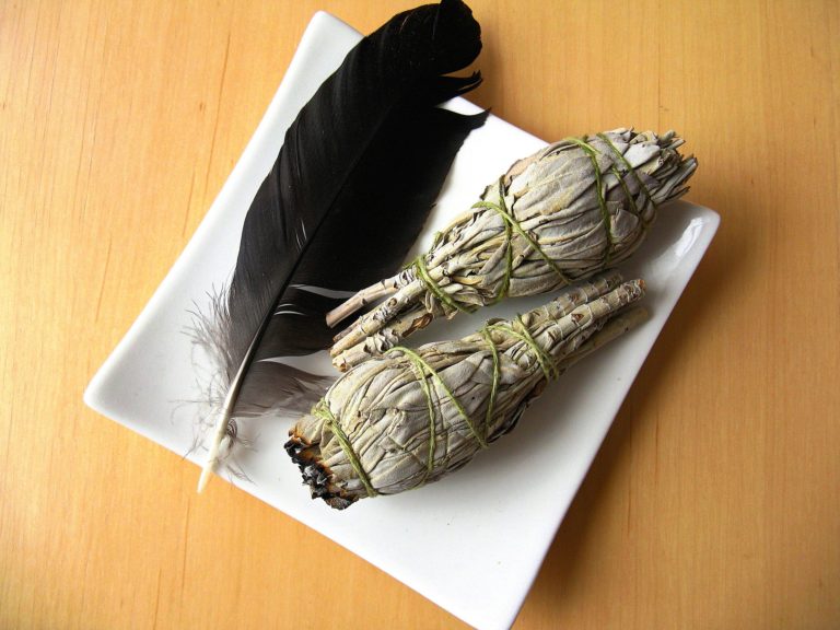 white sage smudge bundles